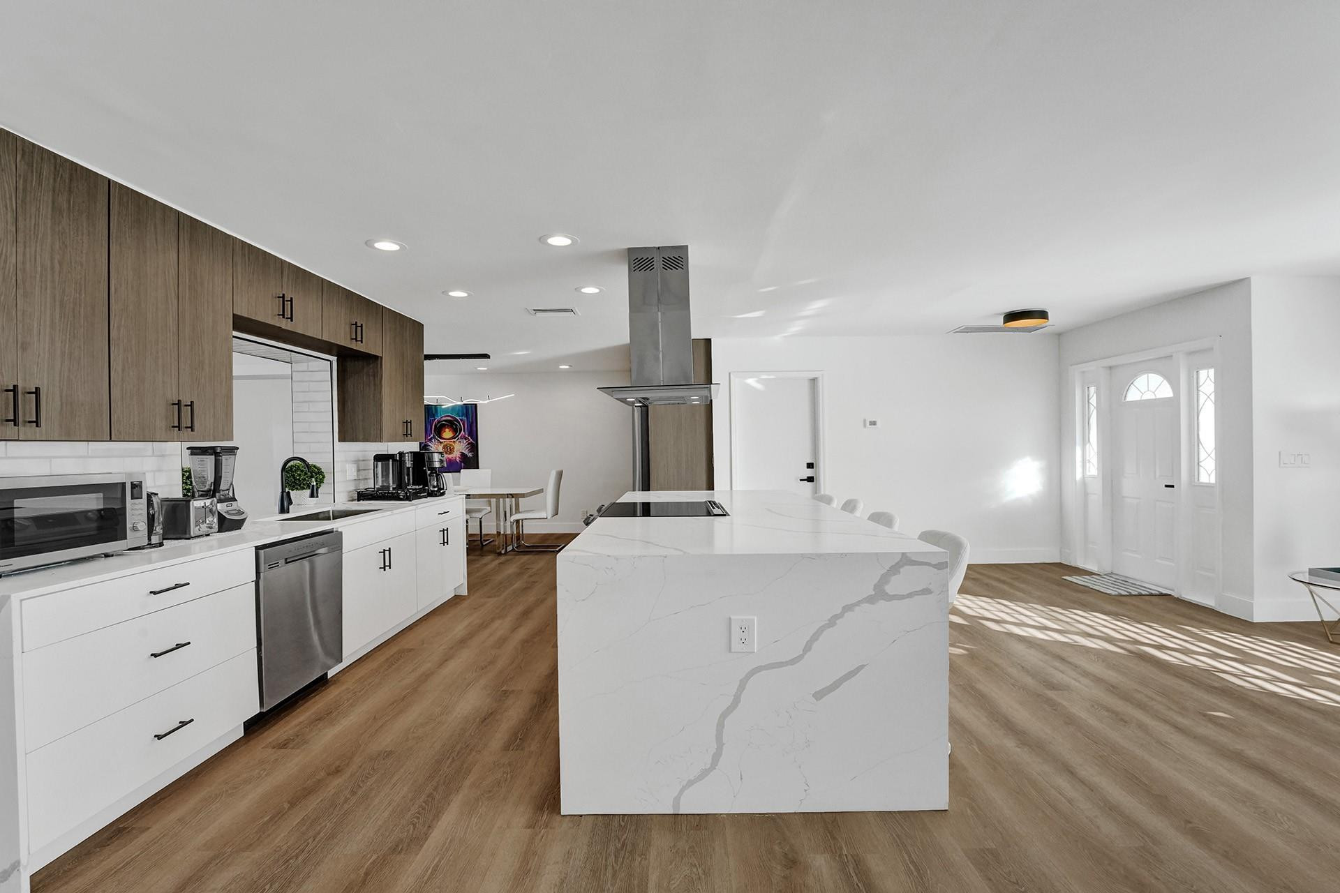 GOLF ESTATES - Residential Lease