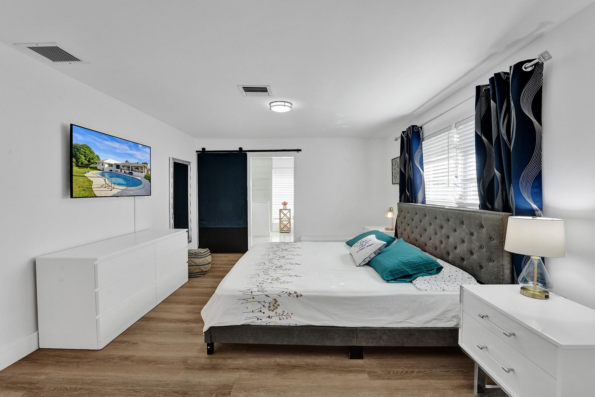 GOLF ESTATES - Residential Lease