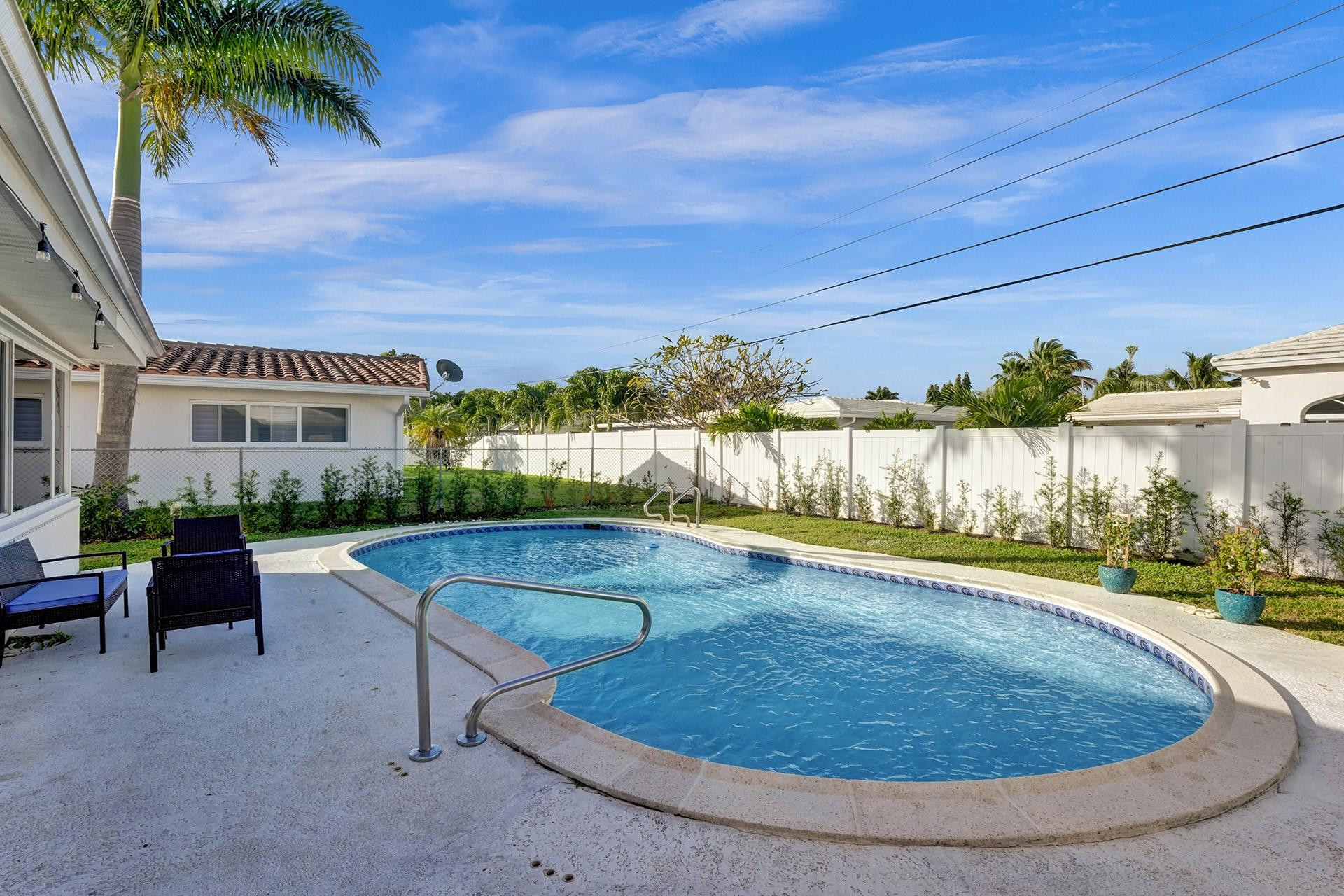 GOLF ESTATES - Residential Lease