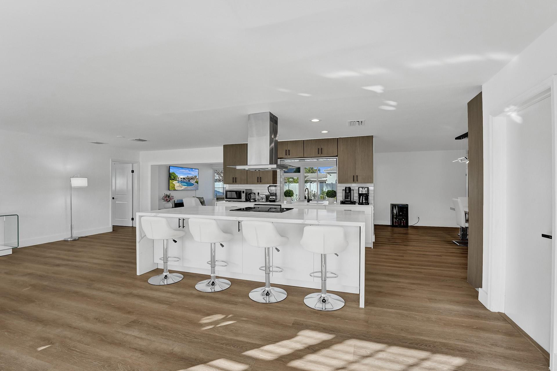 GOLF ESTATES - Residential Lease