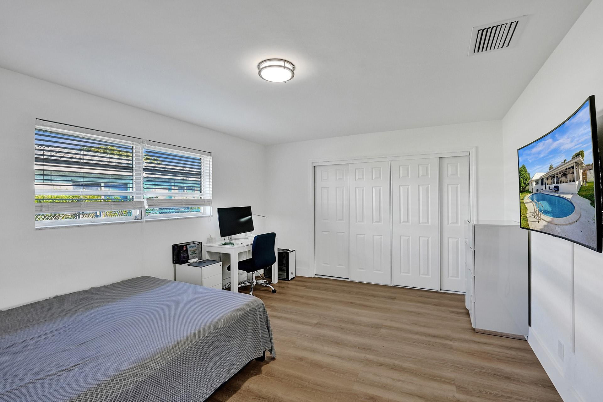 GOLF ESTATES - Residential Lease