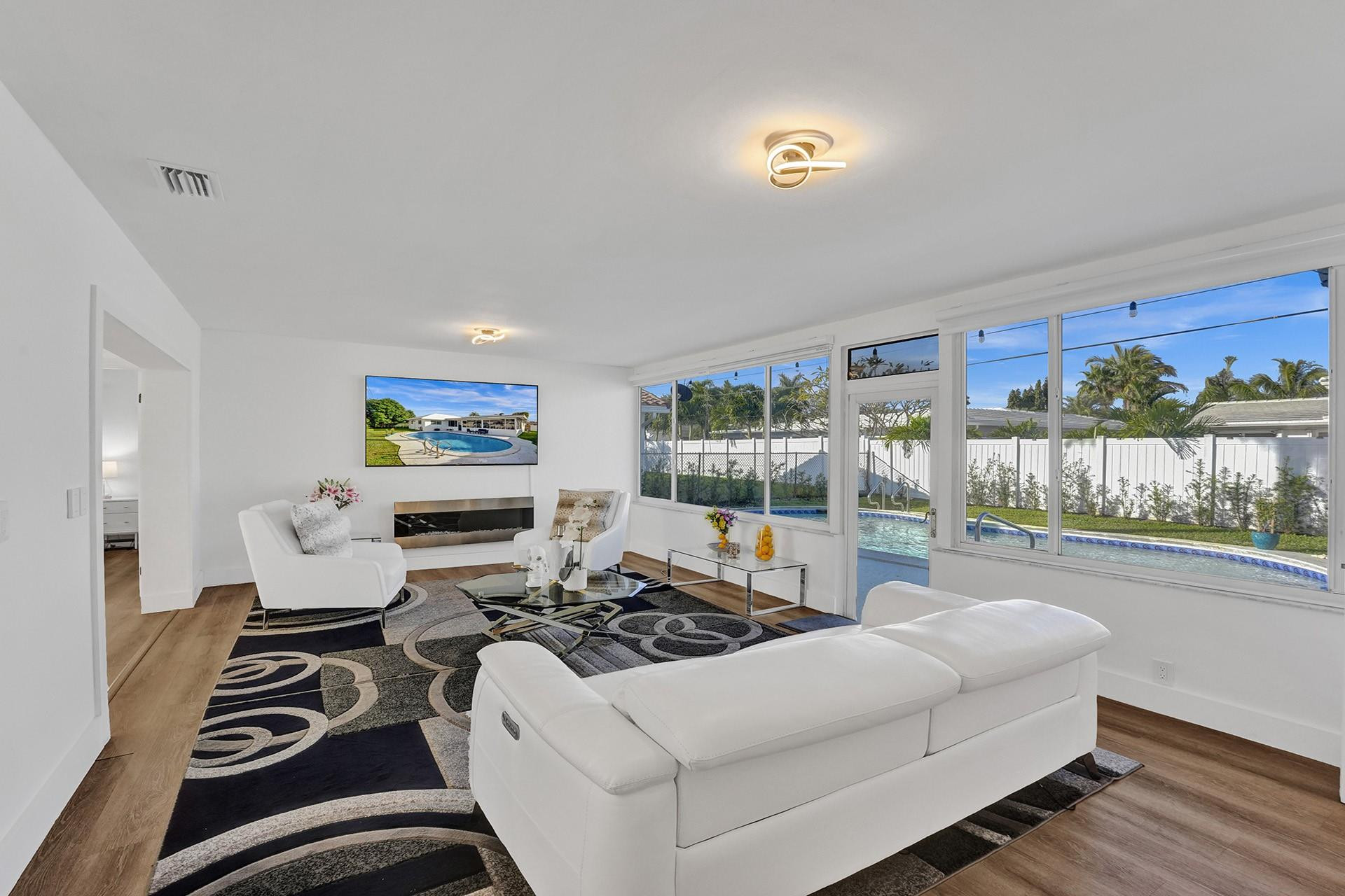 GOLF ESTATES - Residential Lease