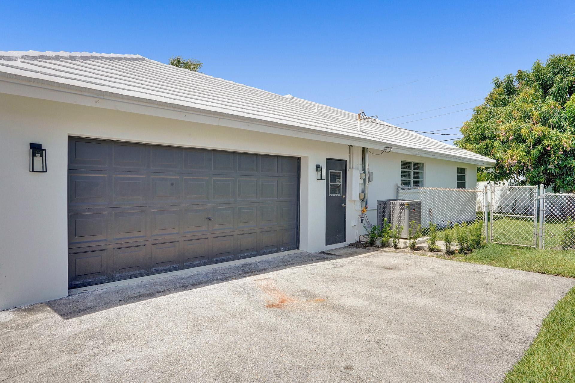 GOLF ESTATES - Residential Lease