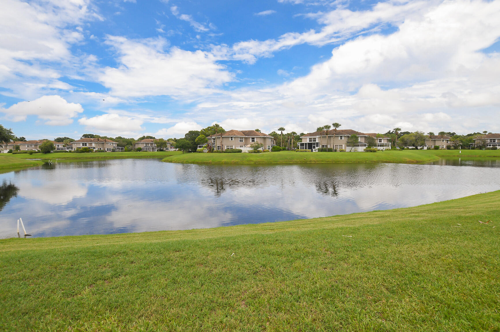 VILLAS AT SUNSET TRACE AT MARTIN DOWNS (AKA MARTIN - Residential