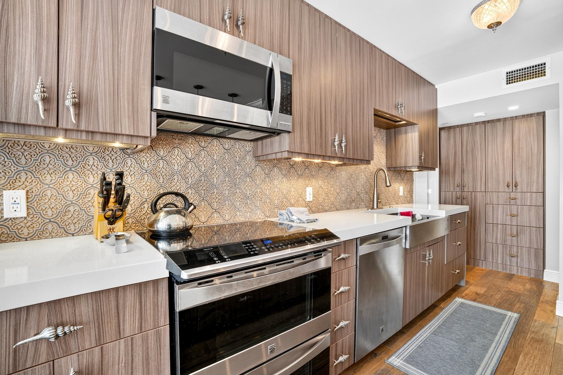 POMPANO BEACH CLUB NORTH CONDO - Residential