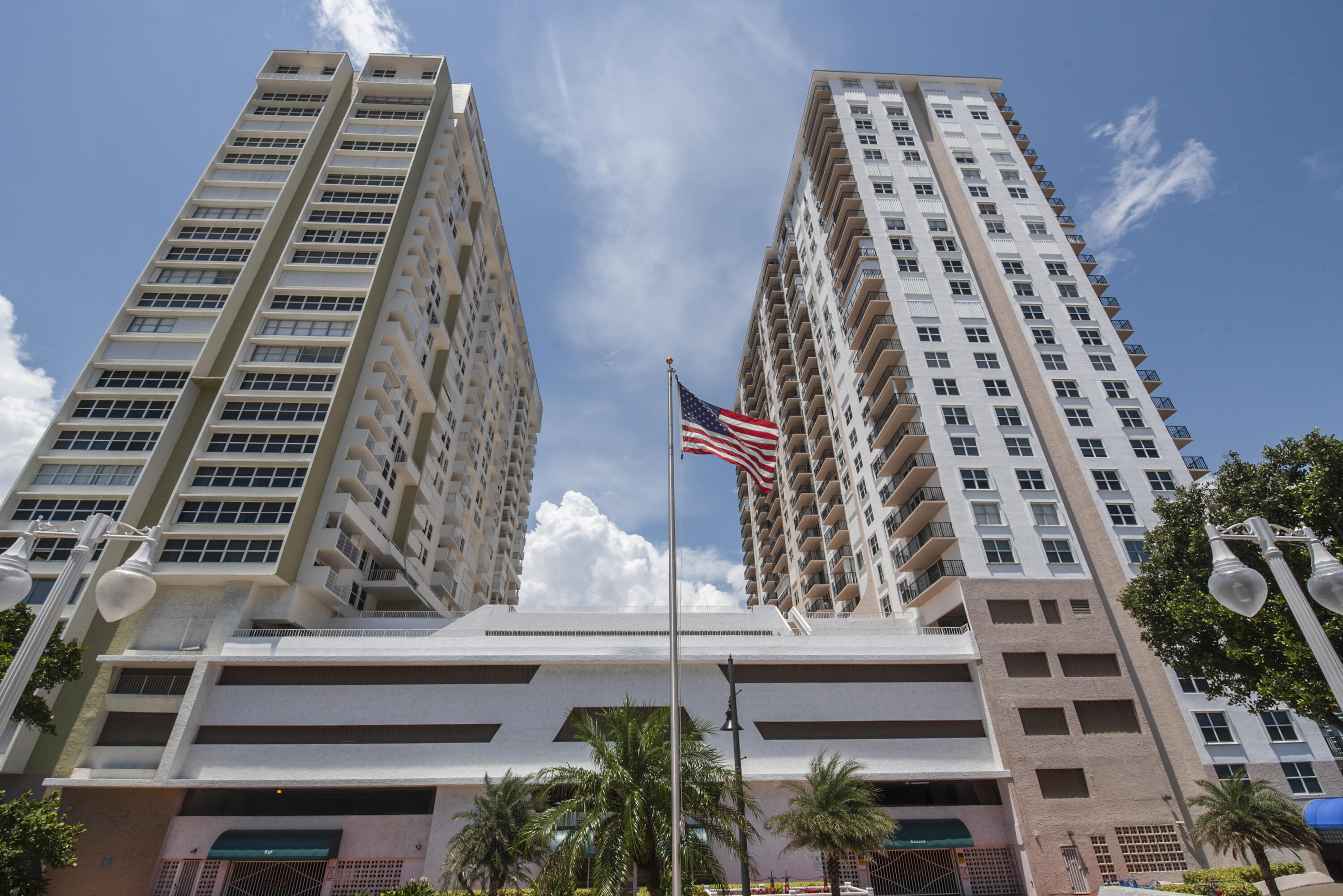 POMPANO BEACH CLUB NORTH CONDO - Residential