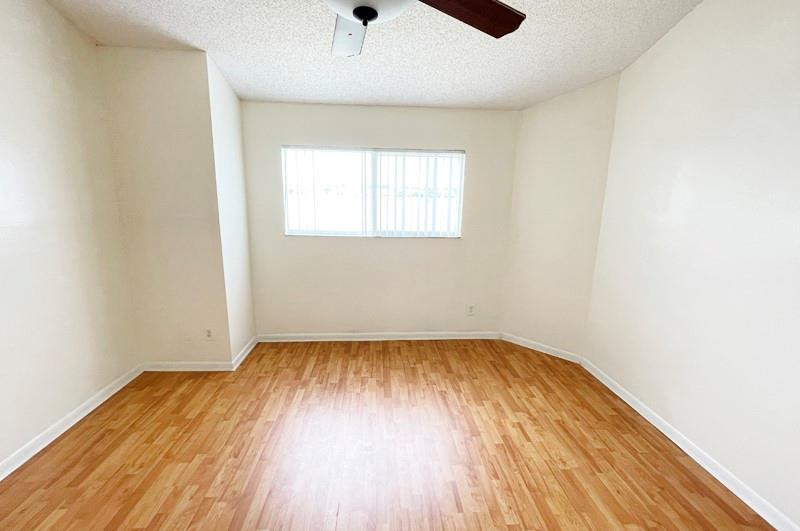 SUMMER LAKE - Residential Lease