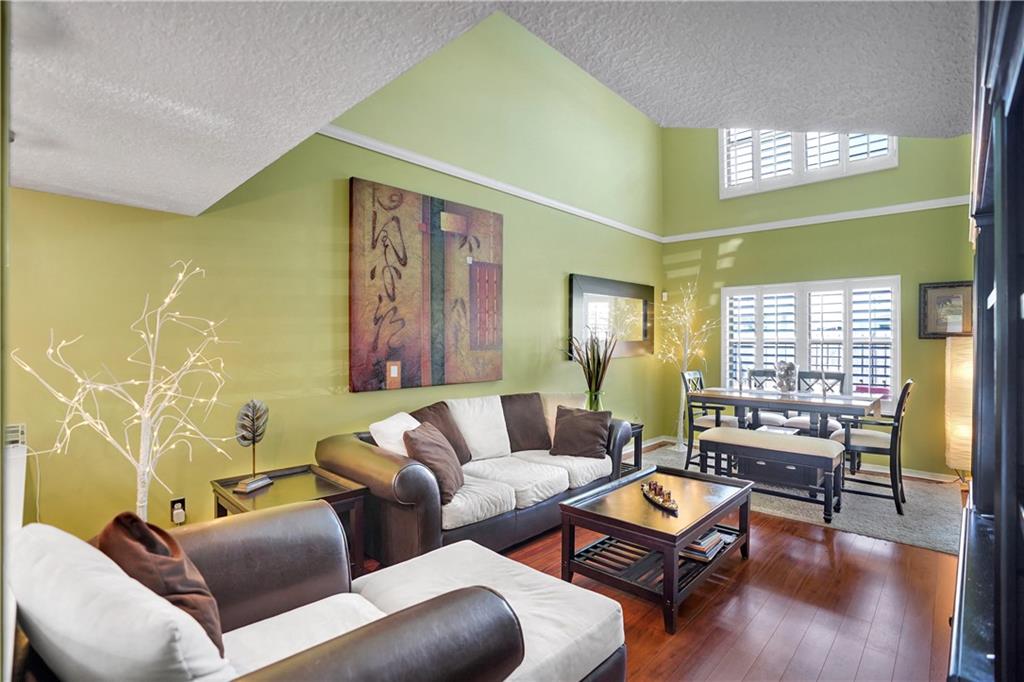 City View Townhomes - Residential