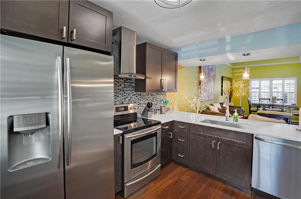 City View Townhomes - Residential