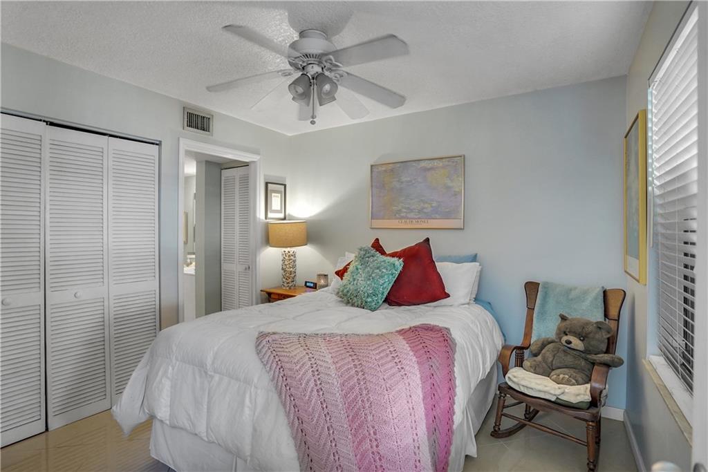 City View Townhomes - Residential