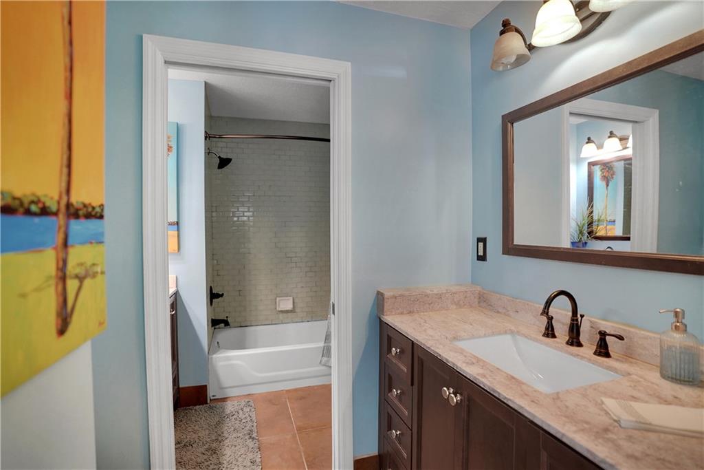 City View Townhomes - Residential