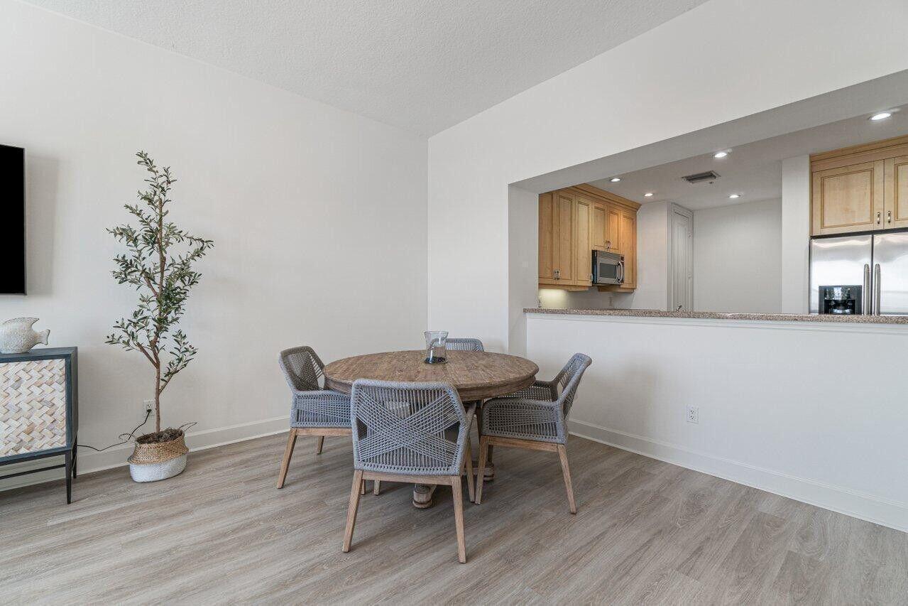 CITY WALK AT PINEAPPLE GROVE CONDO - Residential Lease