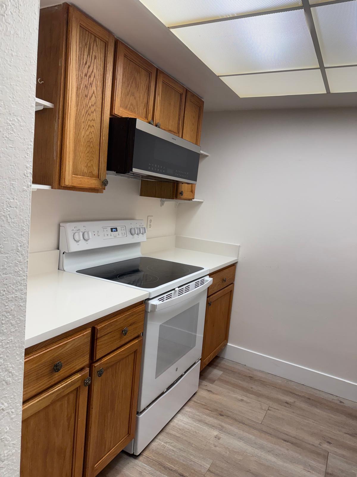 TRADEWINDS APARTMENT CONDOMINIUM - Residential Lease