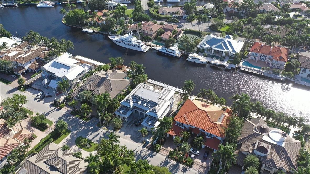 Del Lago Isle 42-2 B - Residential