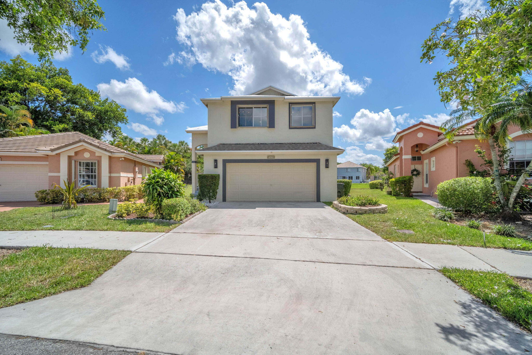 REGENCY LAKES AT COCONUT CREEK - Residential