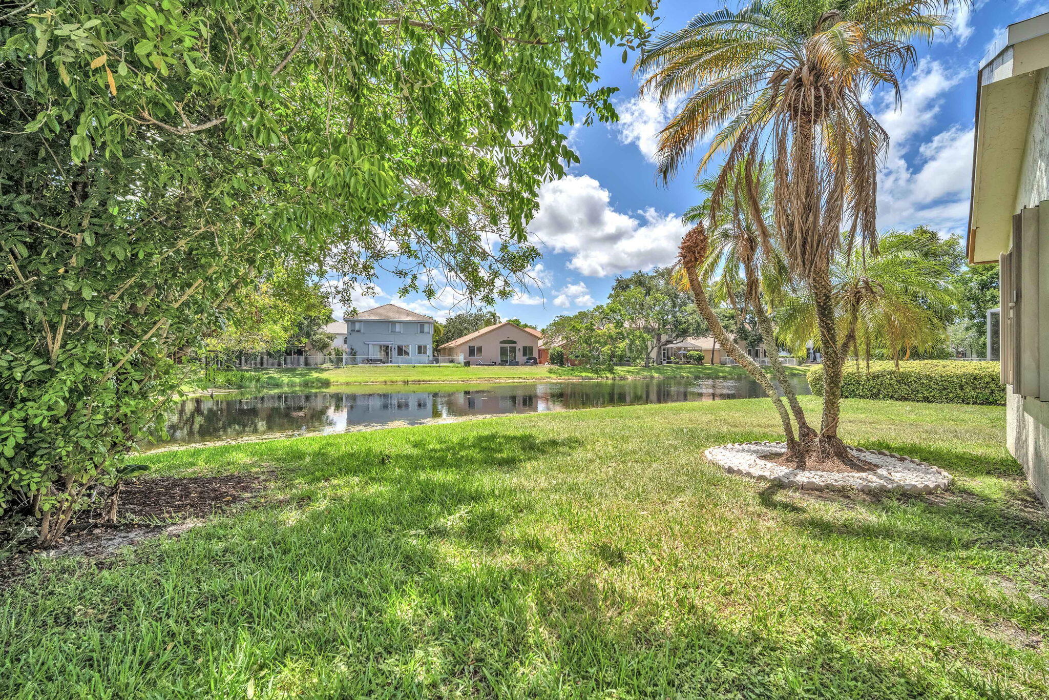 REGENCY LAKES AT COCONUT CREEK - Residential