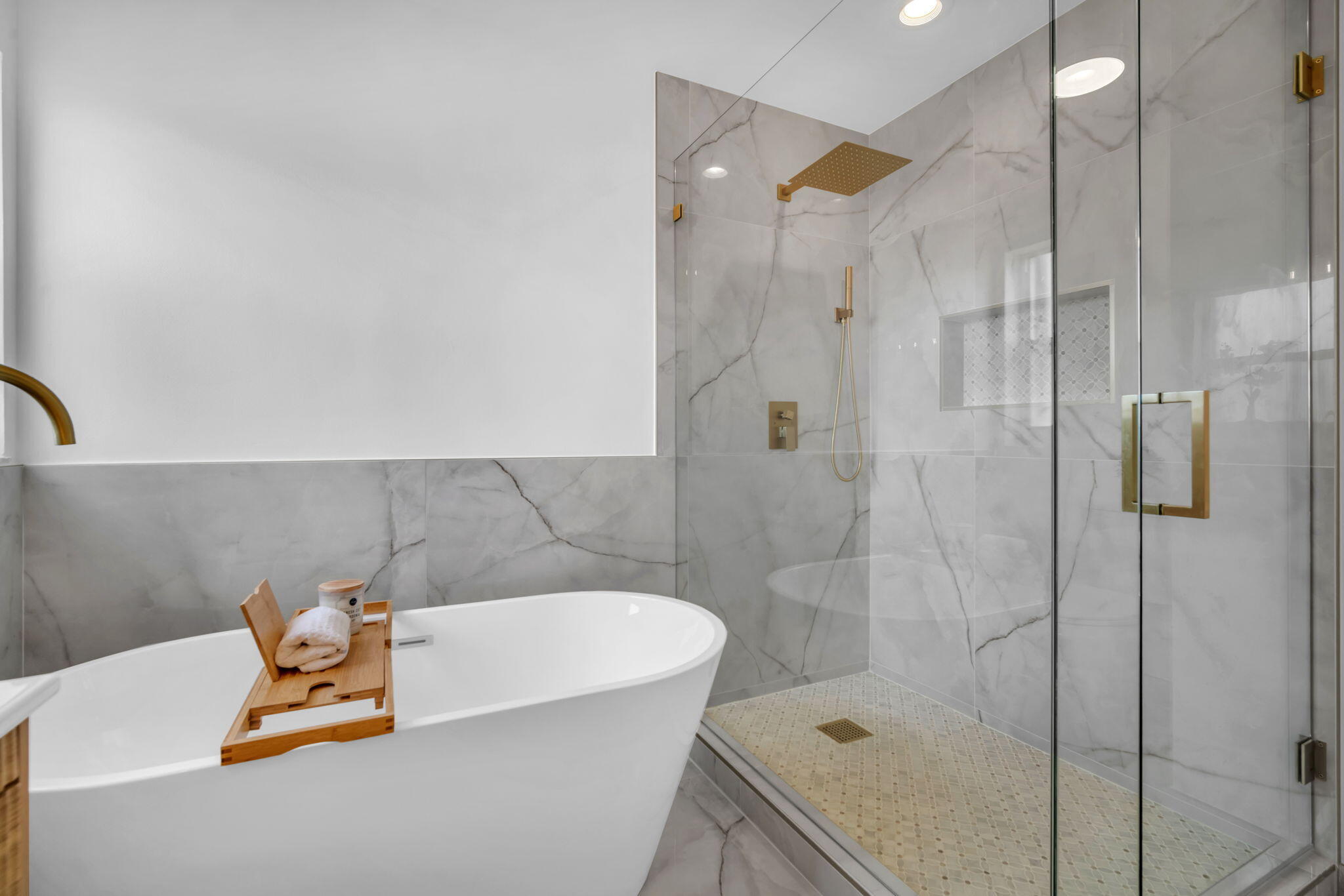 REGENCY LAKES AT COCONUT CREEK - Residential