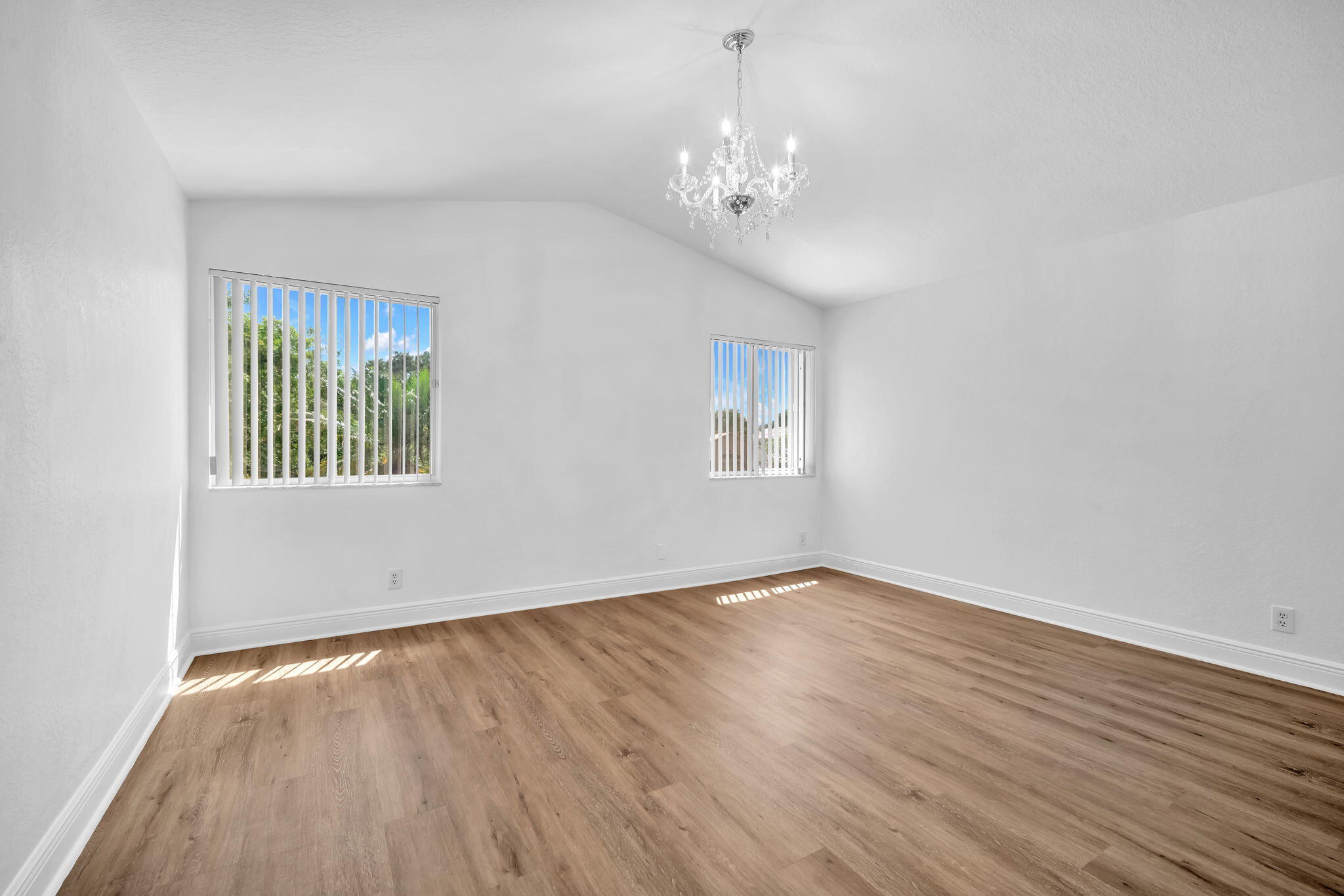 REGENCY LAKES AT COCONUT CREEK - Residential