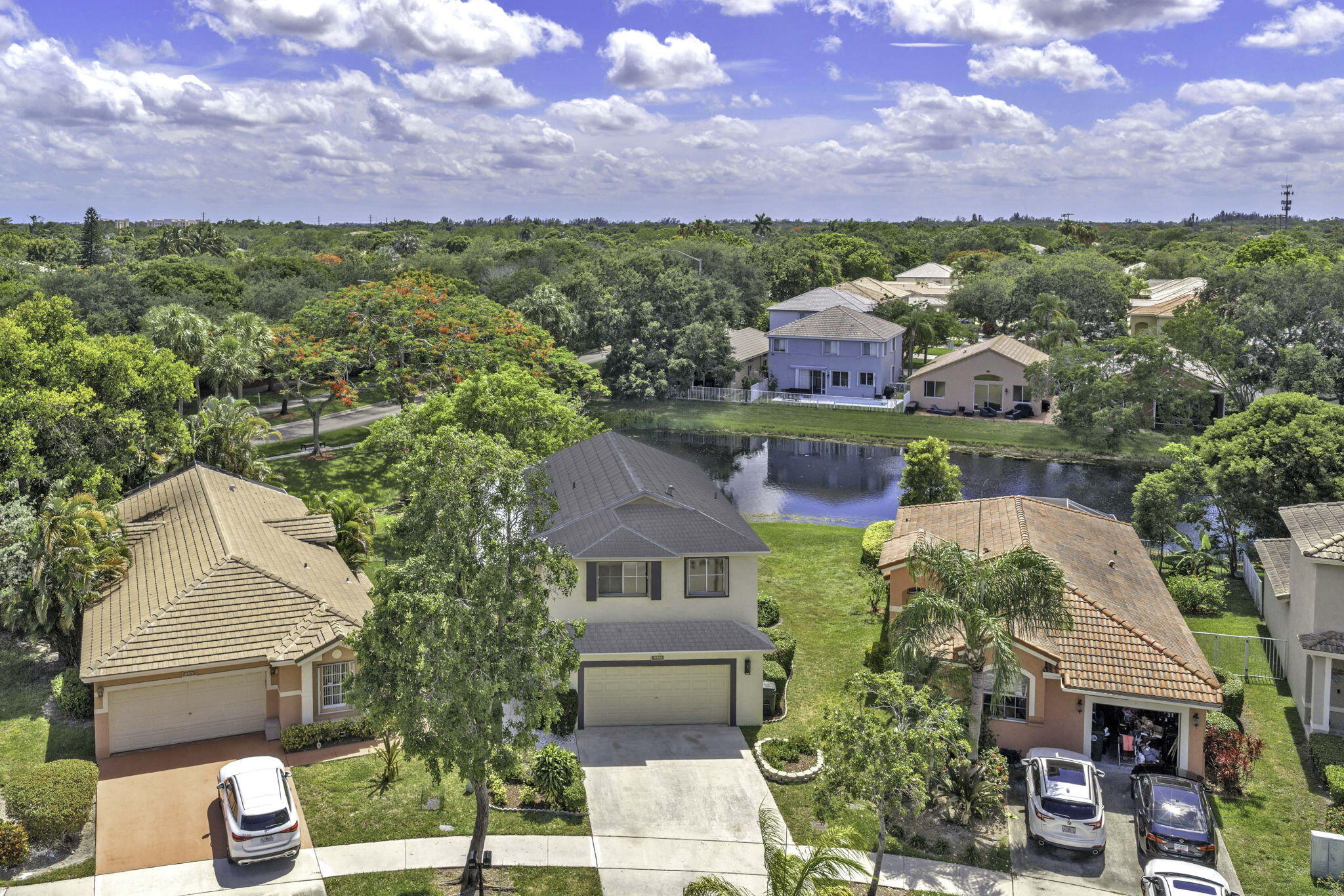 REGENCY LAKES AT COCONUT CREEK - Residential