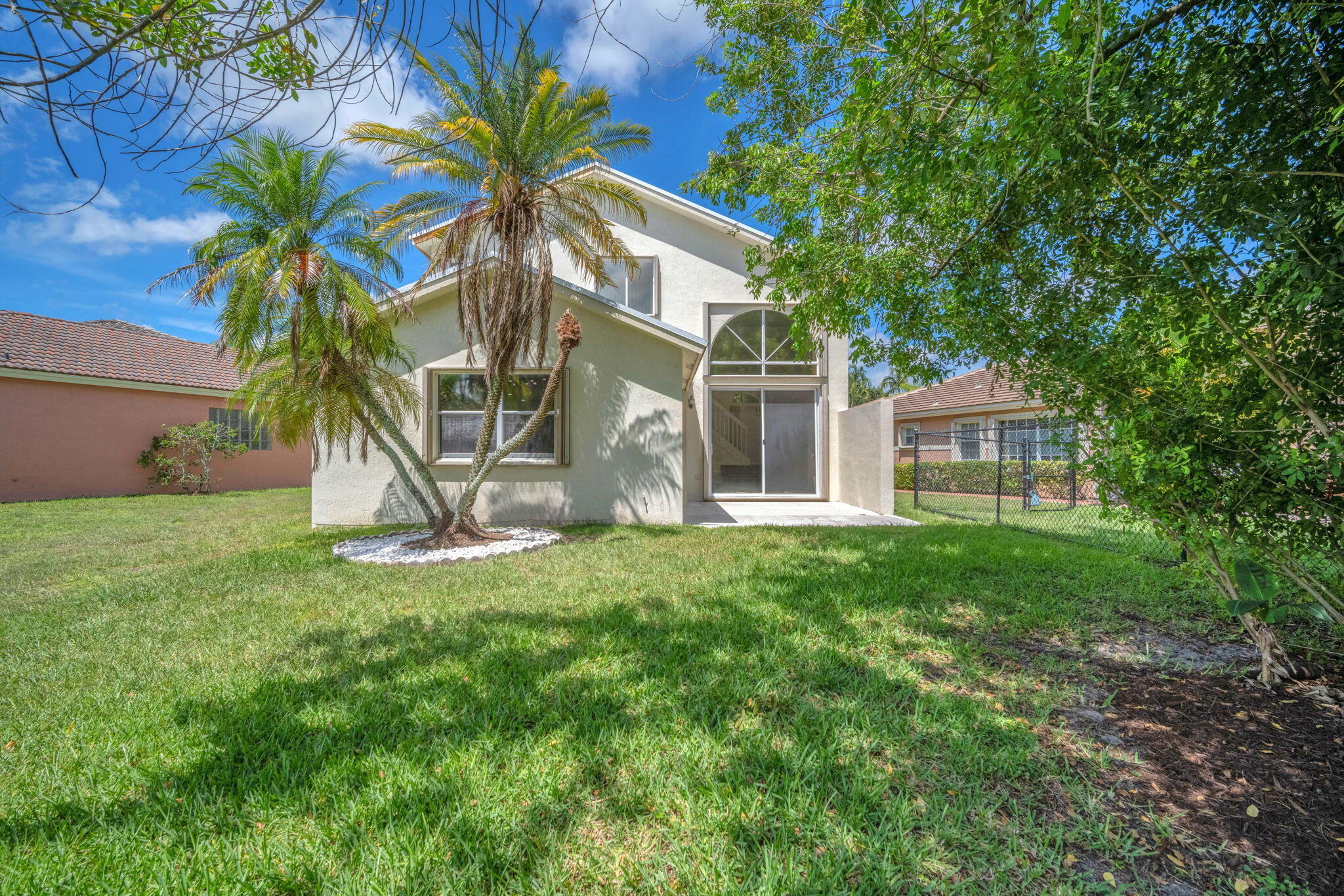 REGENCY LAKES AT COCONUT CREEK - Residential