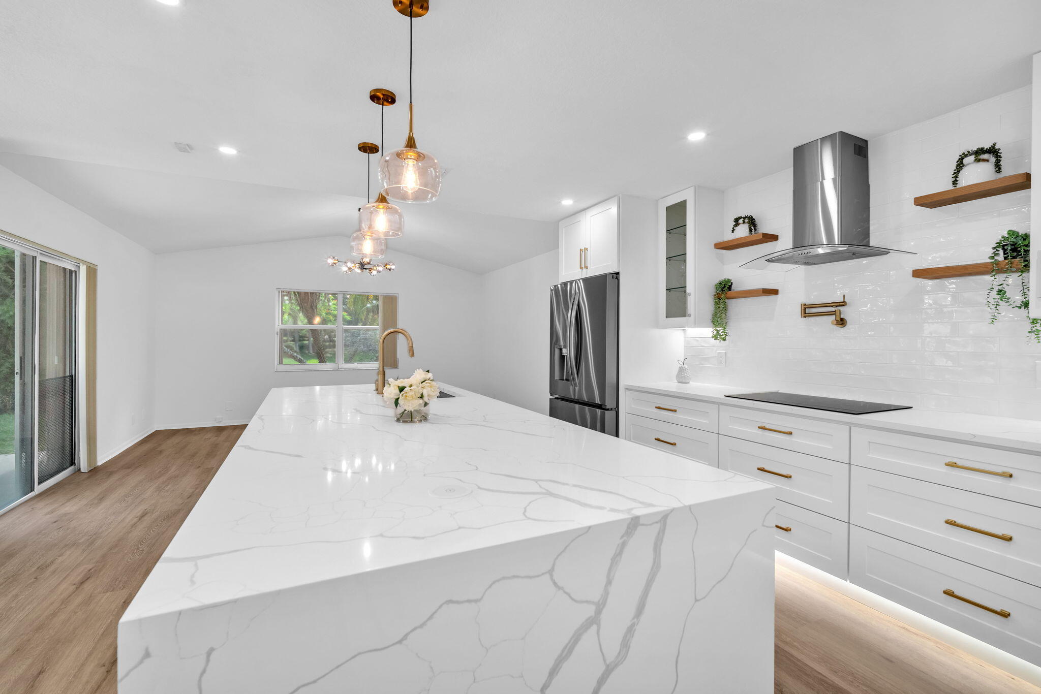 REGENCY LAKES AT COCONUT CREEK - Residential