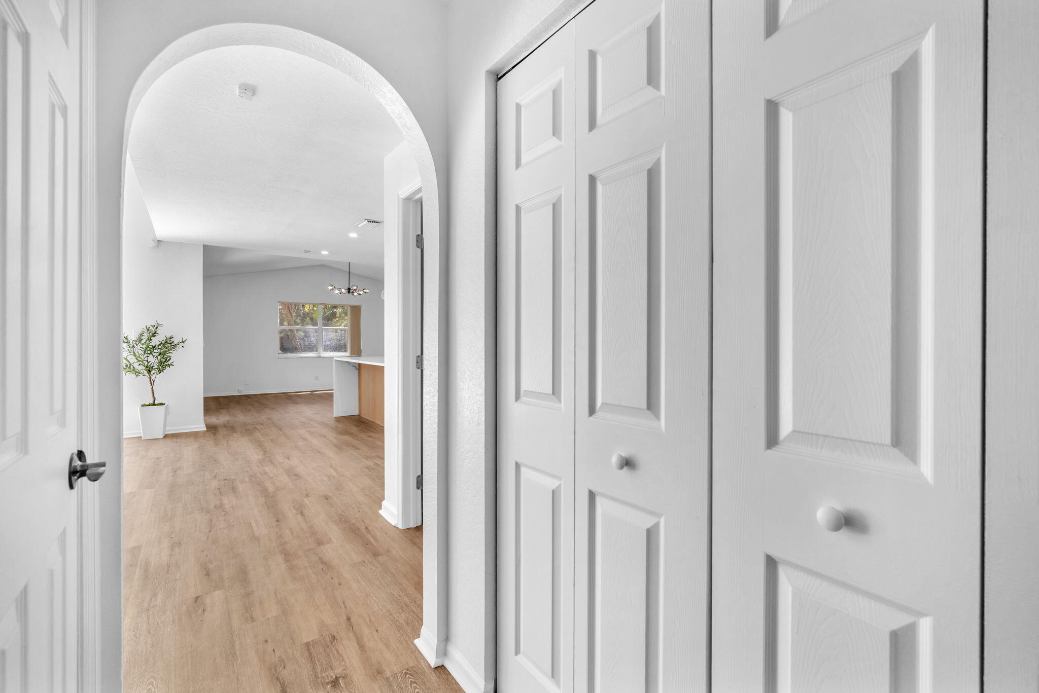 REGENCY LAKES AT COCONUT CREEK - Residential