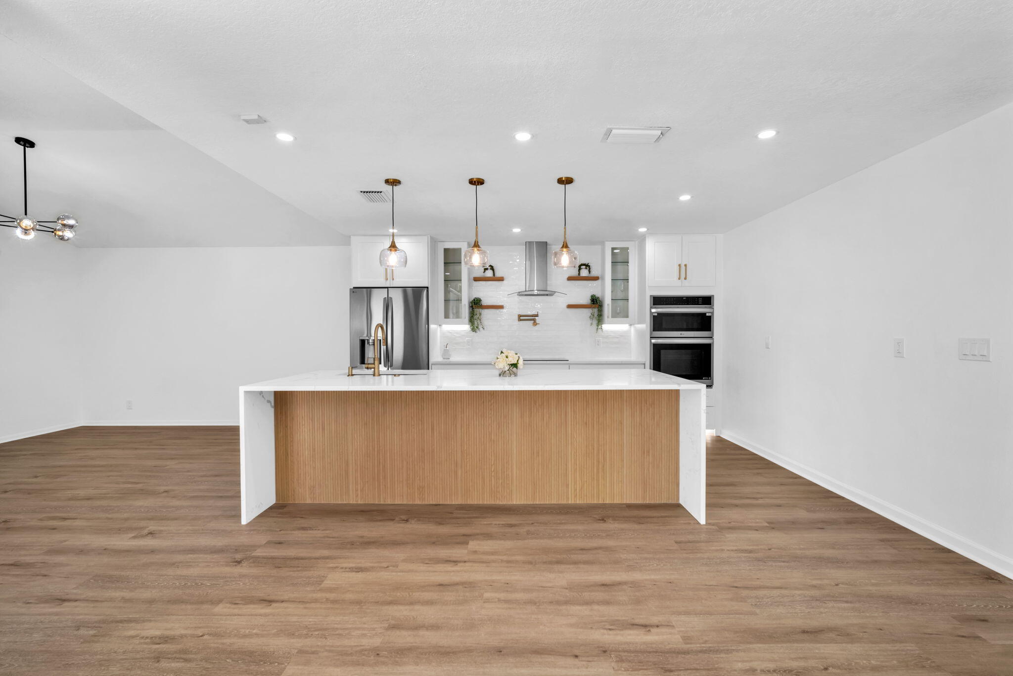 REGENCY LAKES AT COCONUT CREEK - Residential