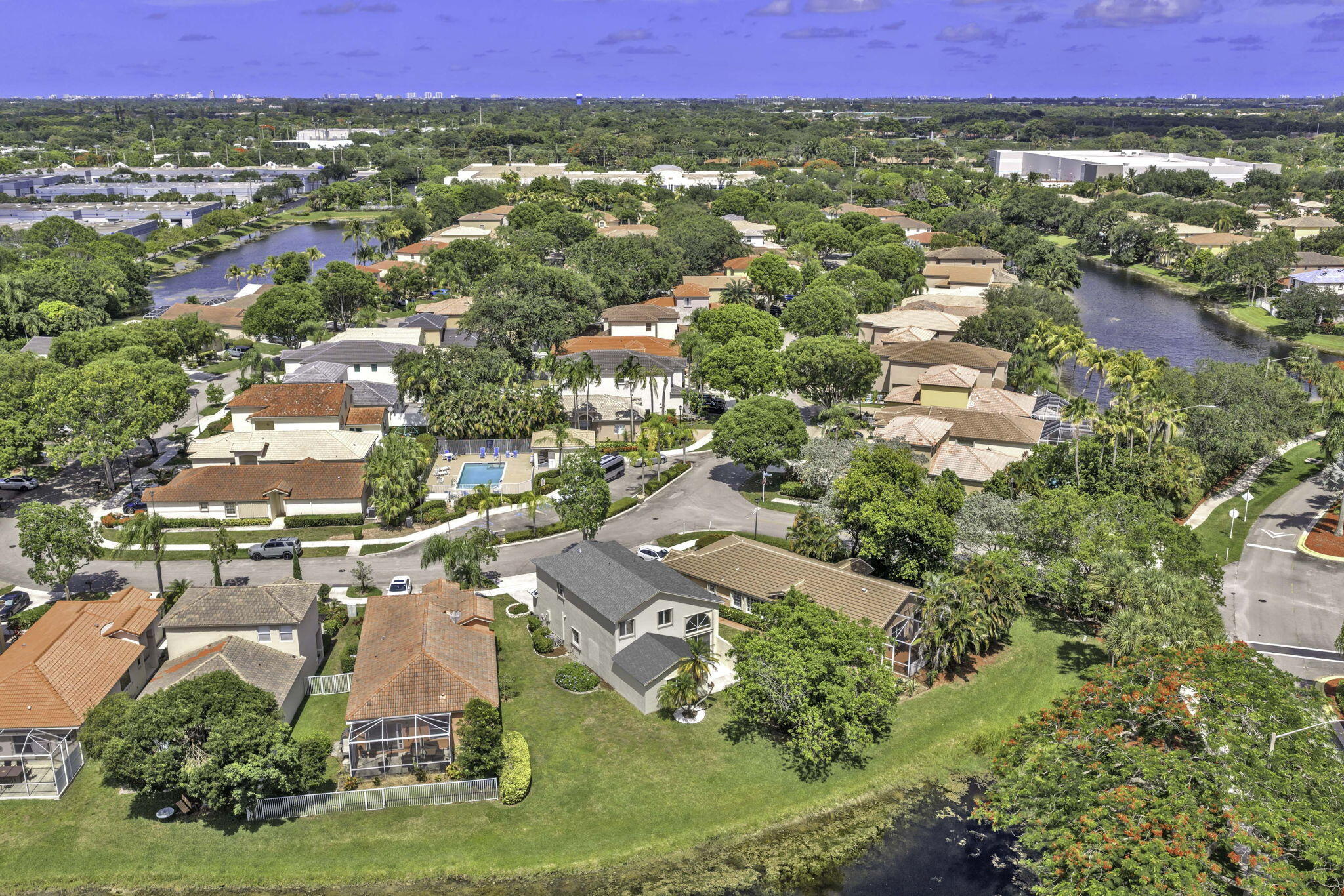 REGENCY LAKES AT COCONUT CREEK - Residential