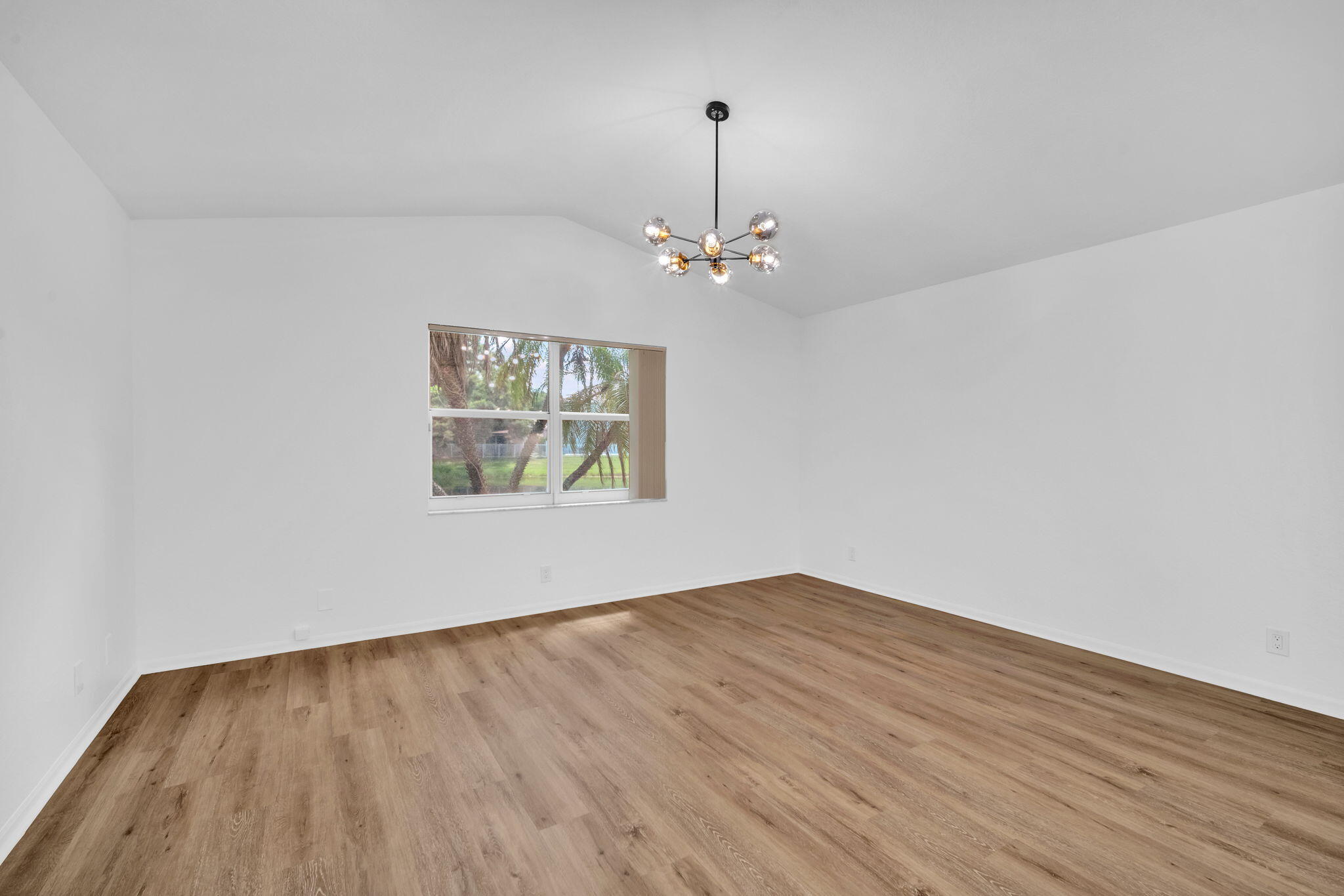 REGENCY LAKES AT COCONUT CREEK - Residential