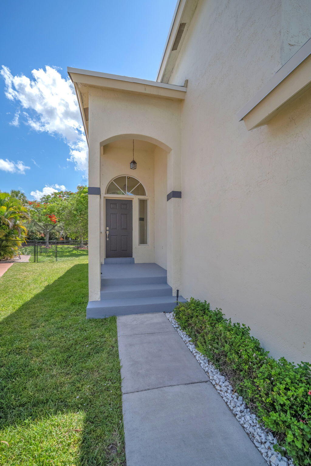 REGENCY LAKES AT COCONUT CREEK - Residential