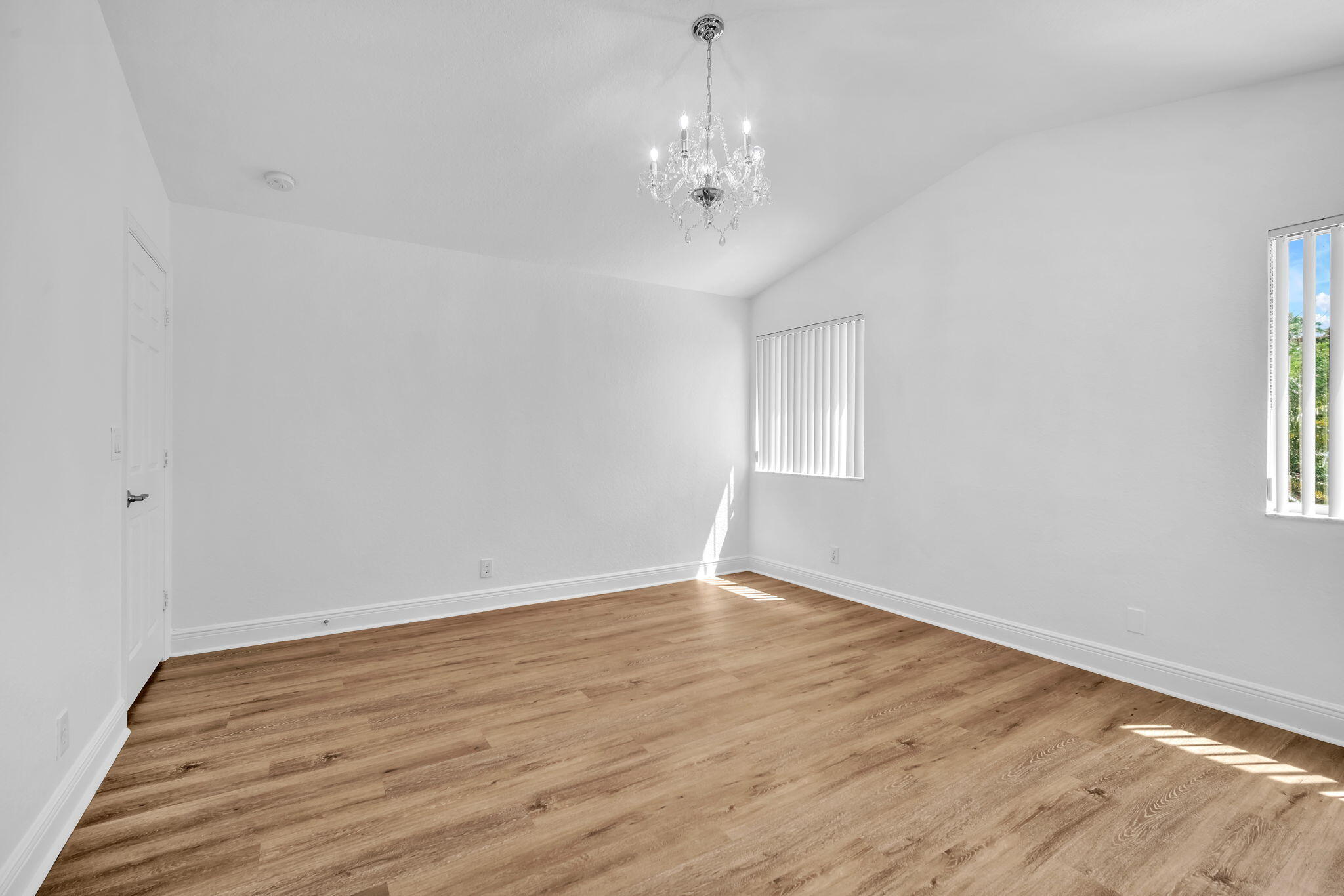 REGENCY LAKES AT COCONUT CREEK - Residential