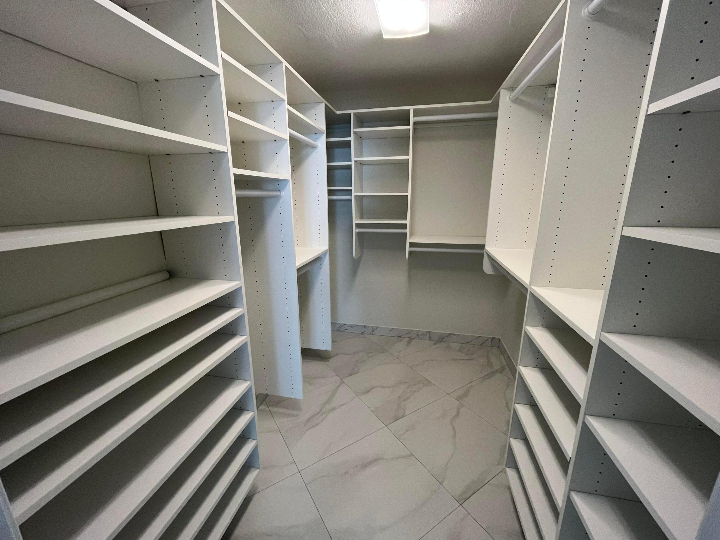 BOCA VIEW CONDO - Residential Lease