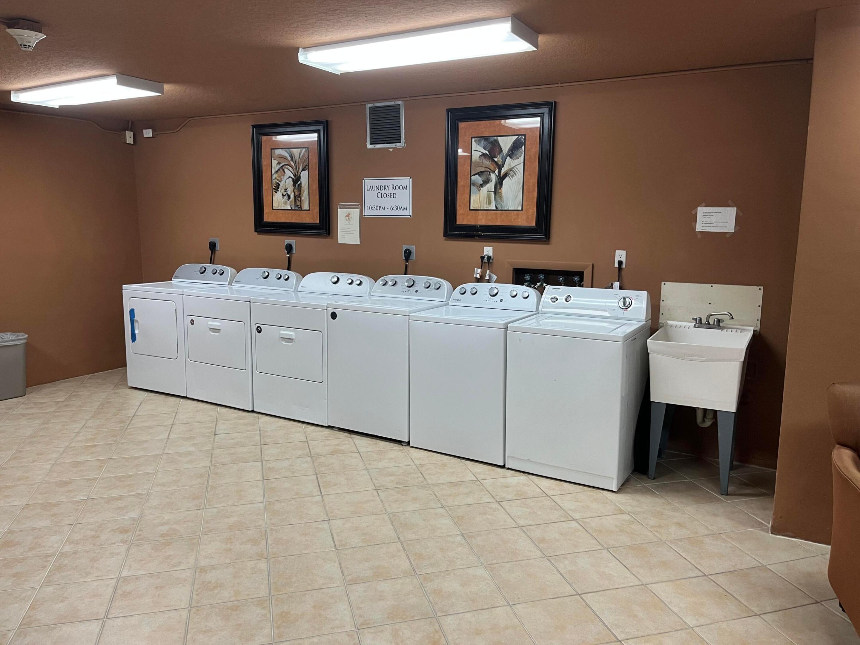 BOCA VIEW CONDO - Residential Lease