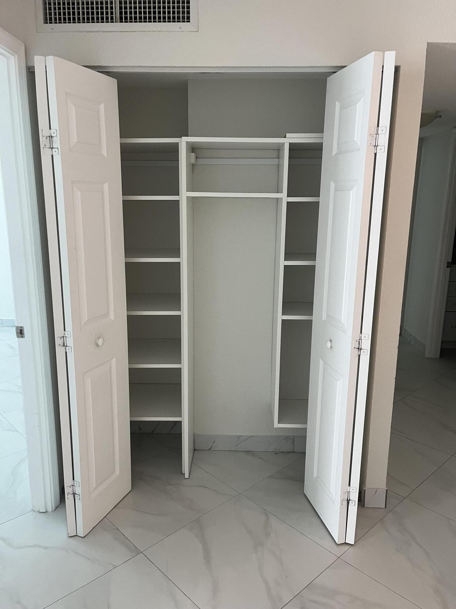BOCA VIEW CONDO - Residential Lease