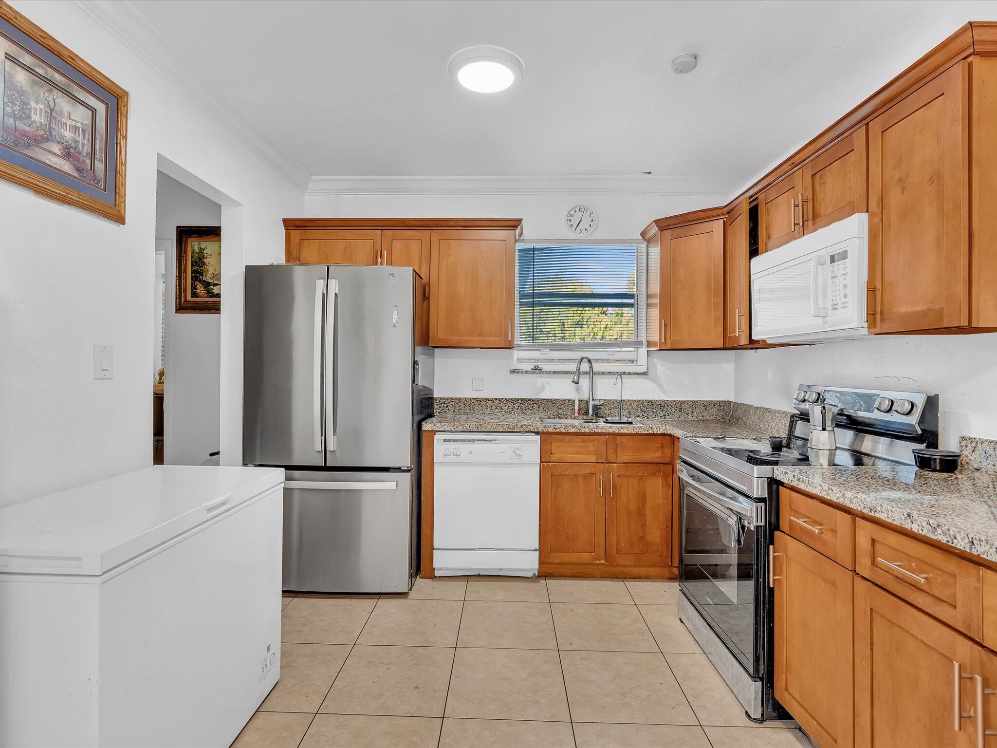 HOPPERS GARDEN - Residential Lease