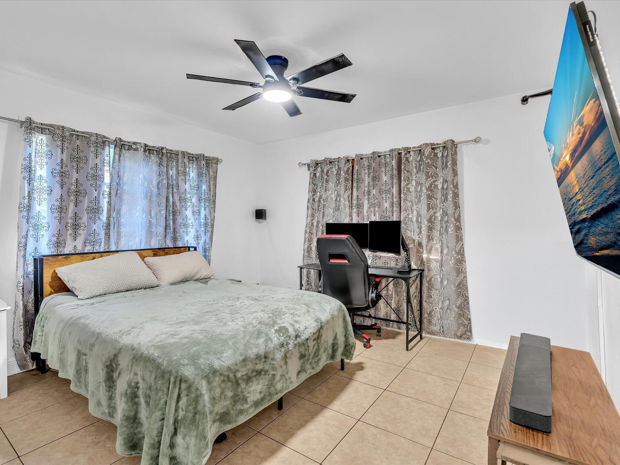 HOPPERS GARDEN - Residential Lease