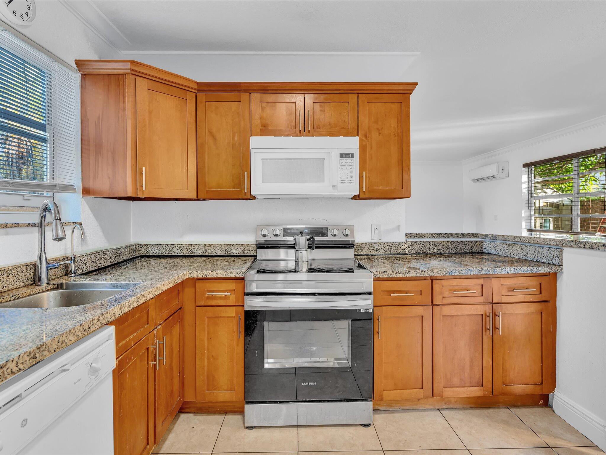 HOPPERS GARDEN - Residential Lease
