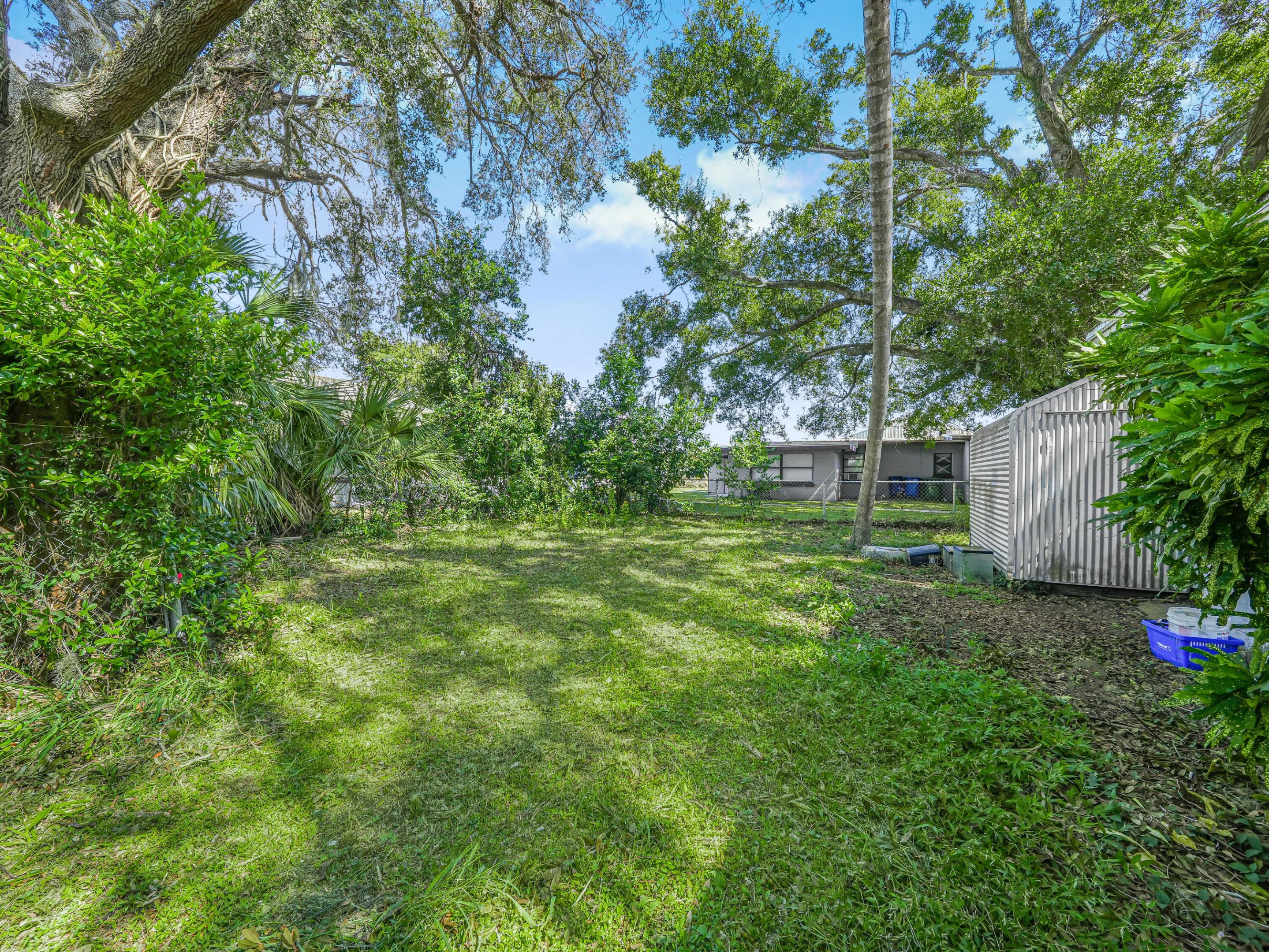 HOFFMANS SUBDIVISION AND LAKE VIEW ADDITION REPLAT - Residential