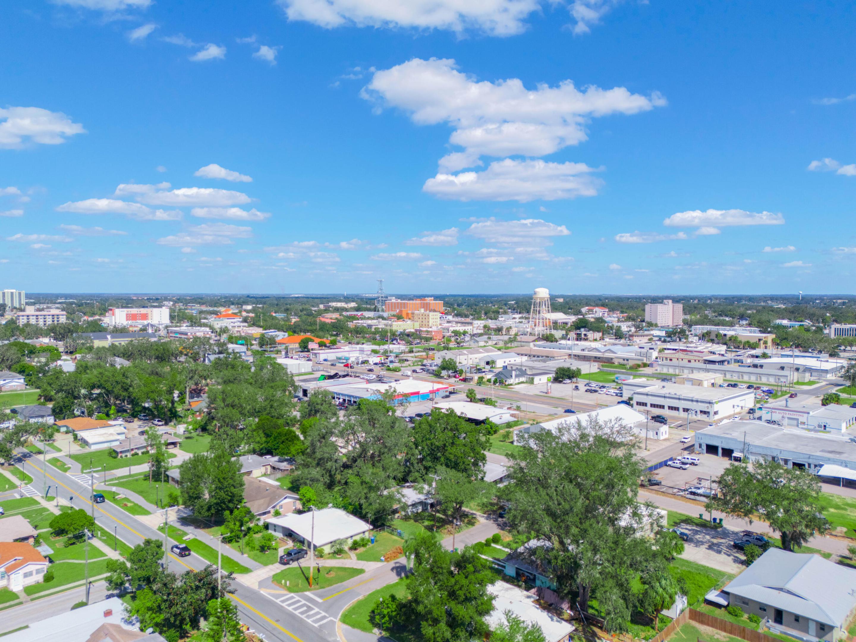HOFFMANS SUBDIVISION AND LAKE VIEW ADDITION REPLAT - Residential