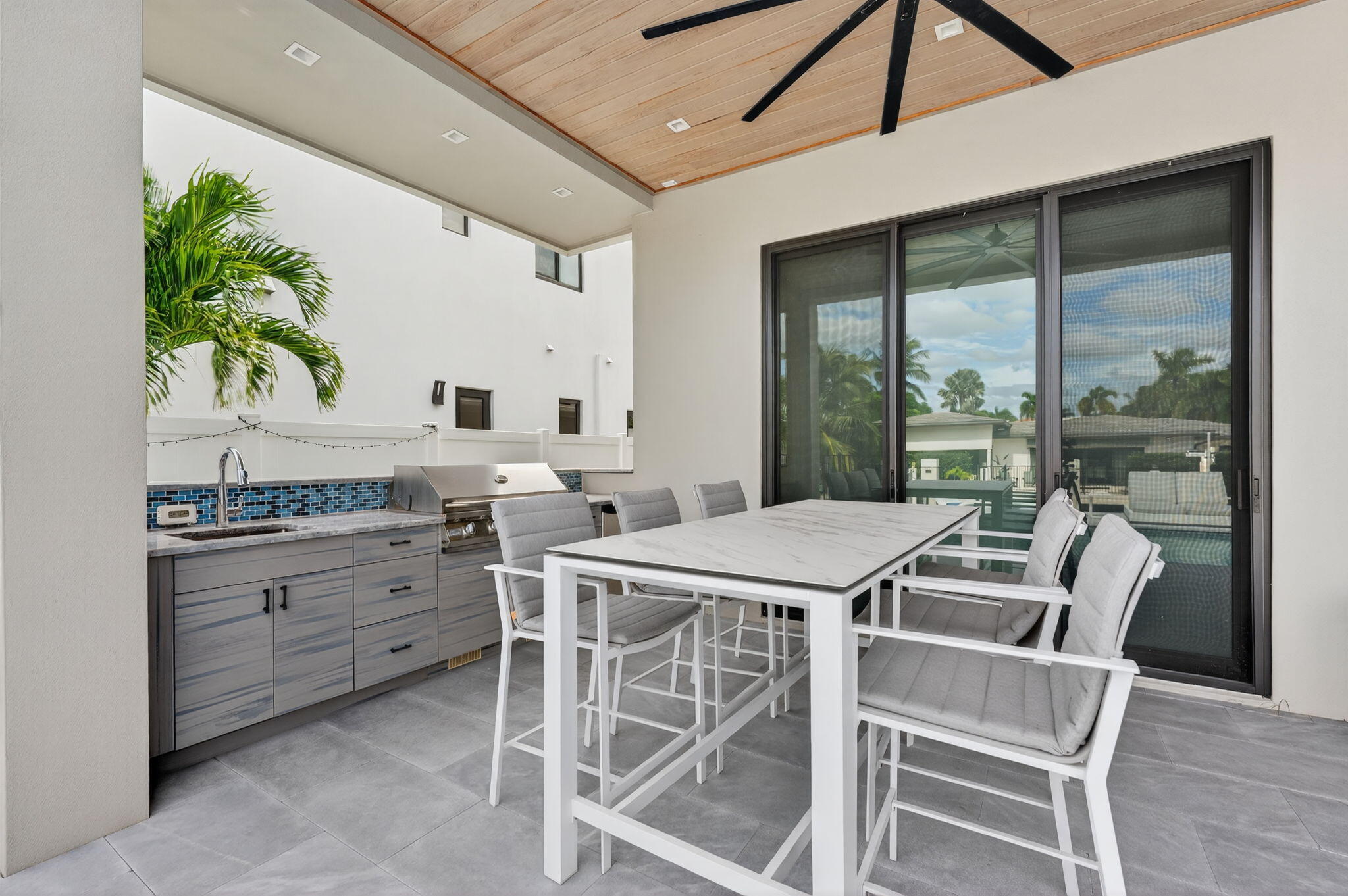 BOCA HARBOUR 4TH SEC - Residential