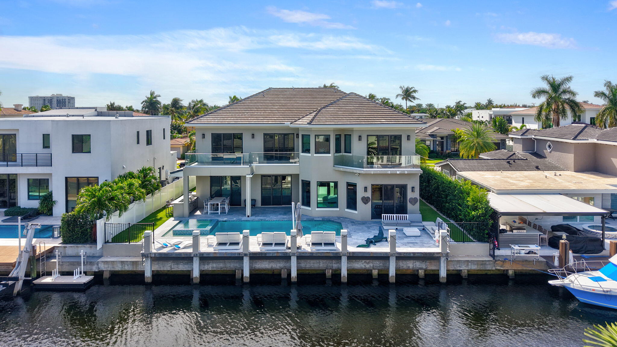 BOCA HARBOUR 4TH SEC - Residential