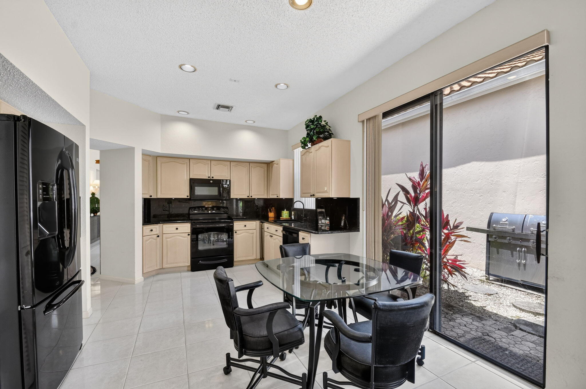 WYCLIFFE PAR B - Residential