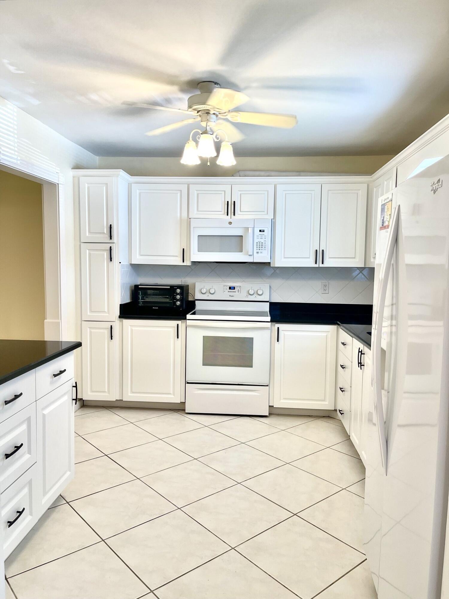 OXFORD CONDO - Residential Lease