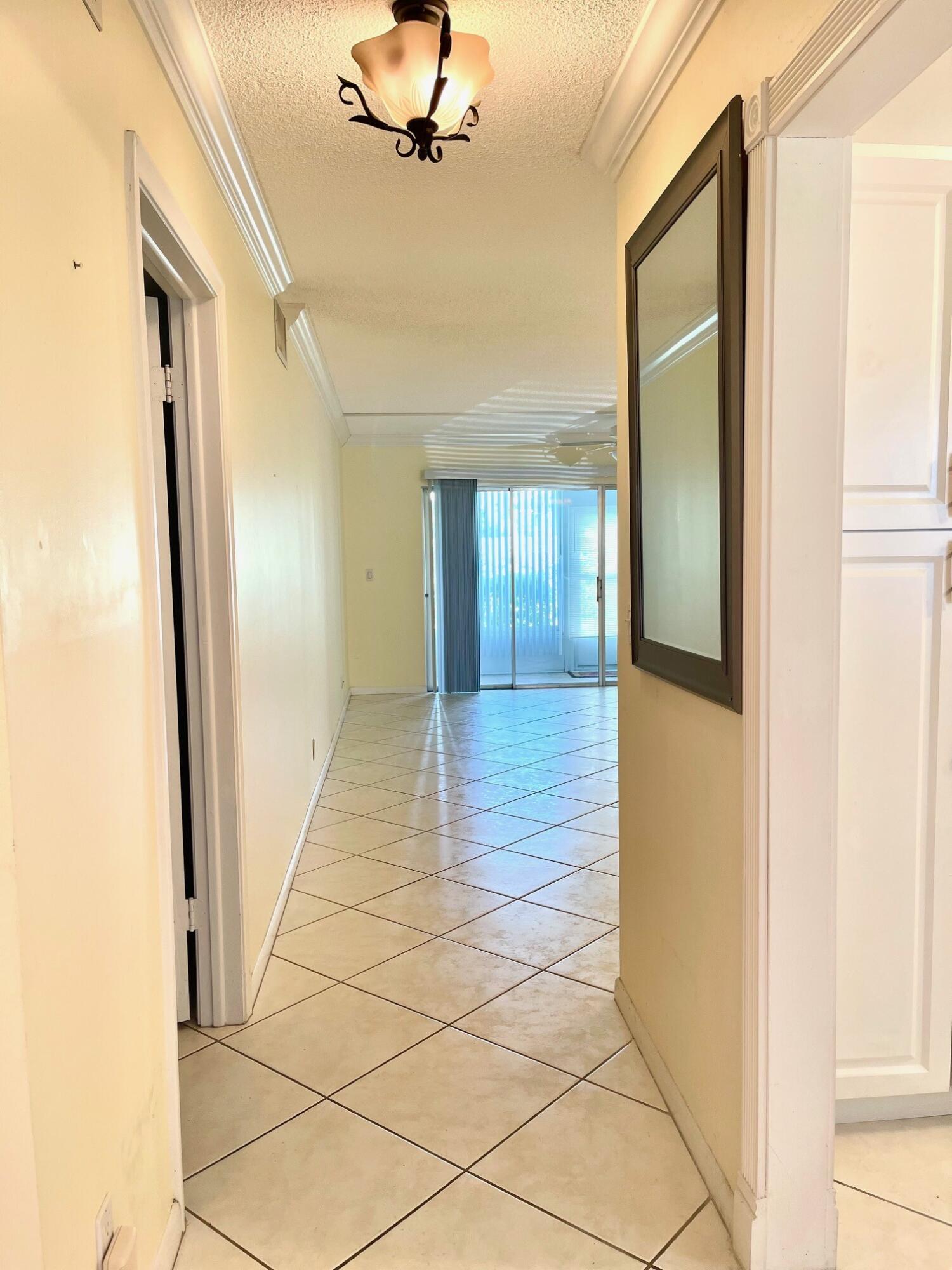 OXFORD CONDO - Residential Lease