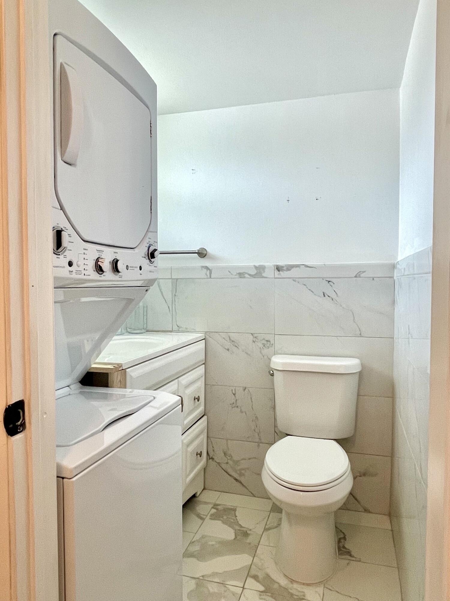 OXFORD CONDO - Residential Lease