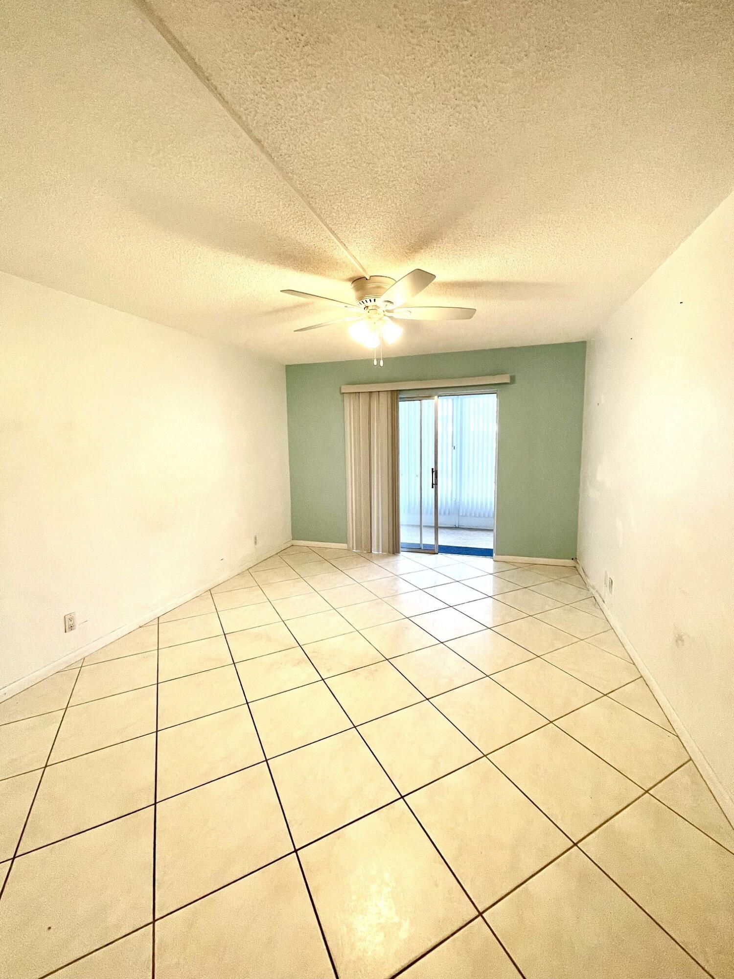 OXFORD CONDO - Residential Lease