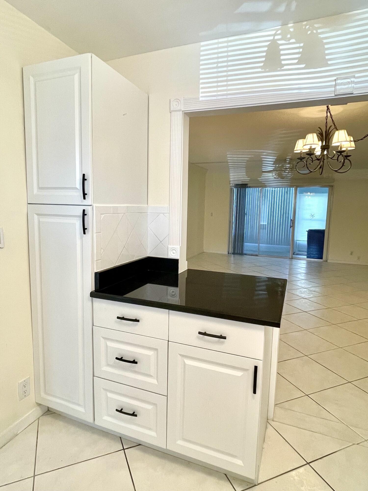 OXFORD CONDO - Residential Lease