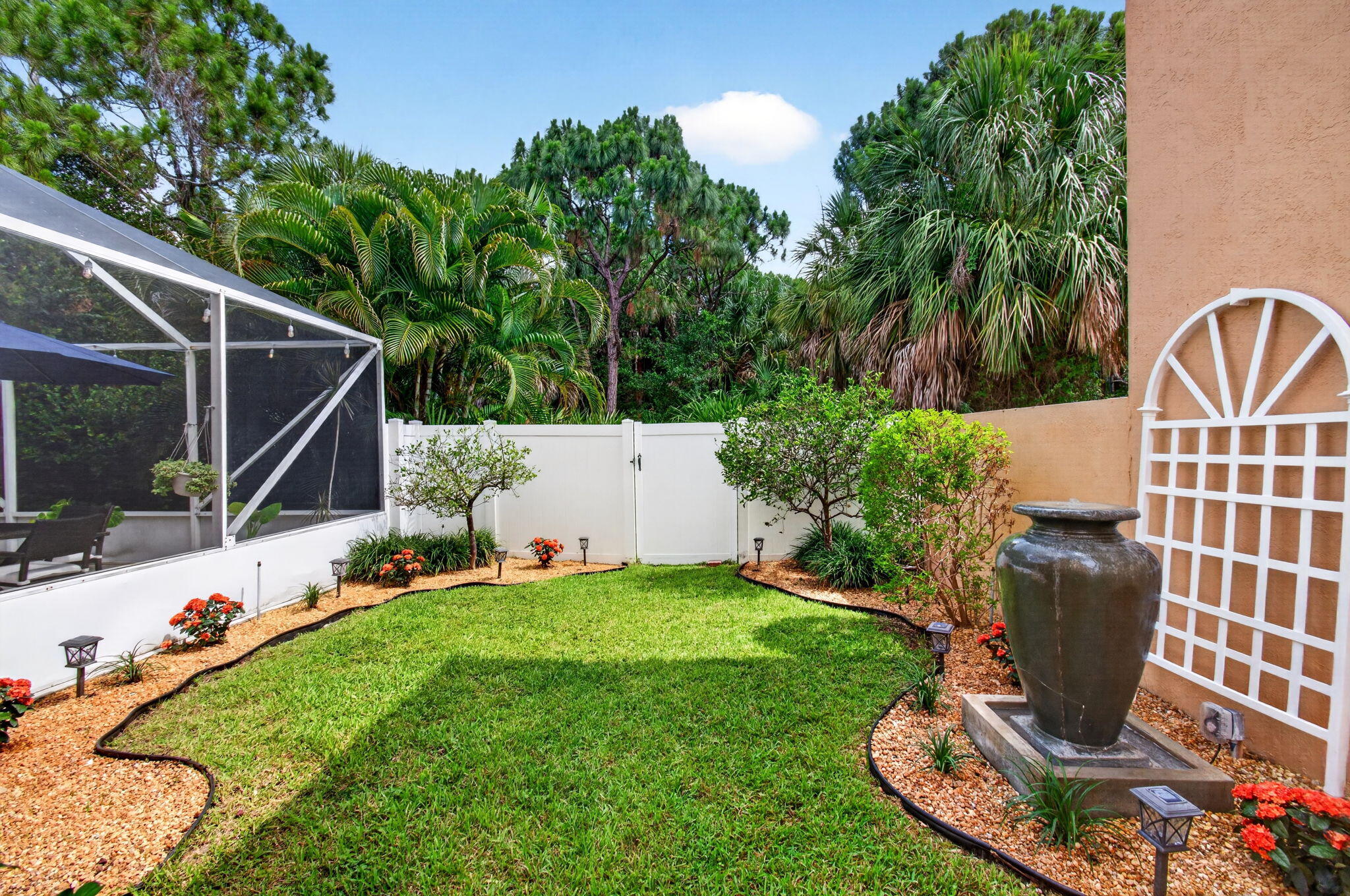 BOYNTON ESTATES 2 - Residential