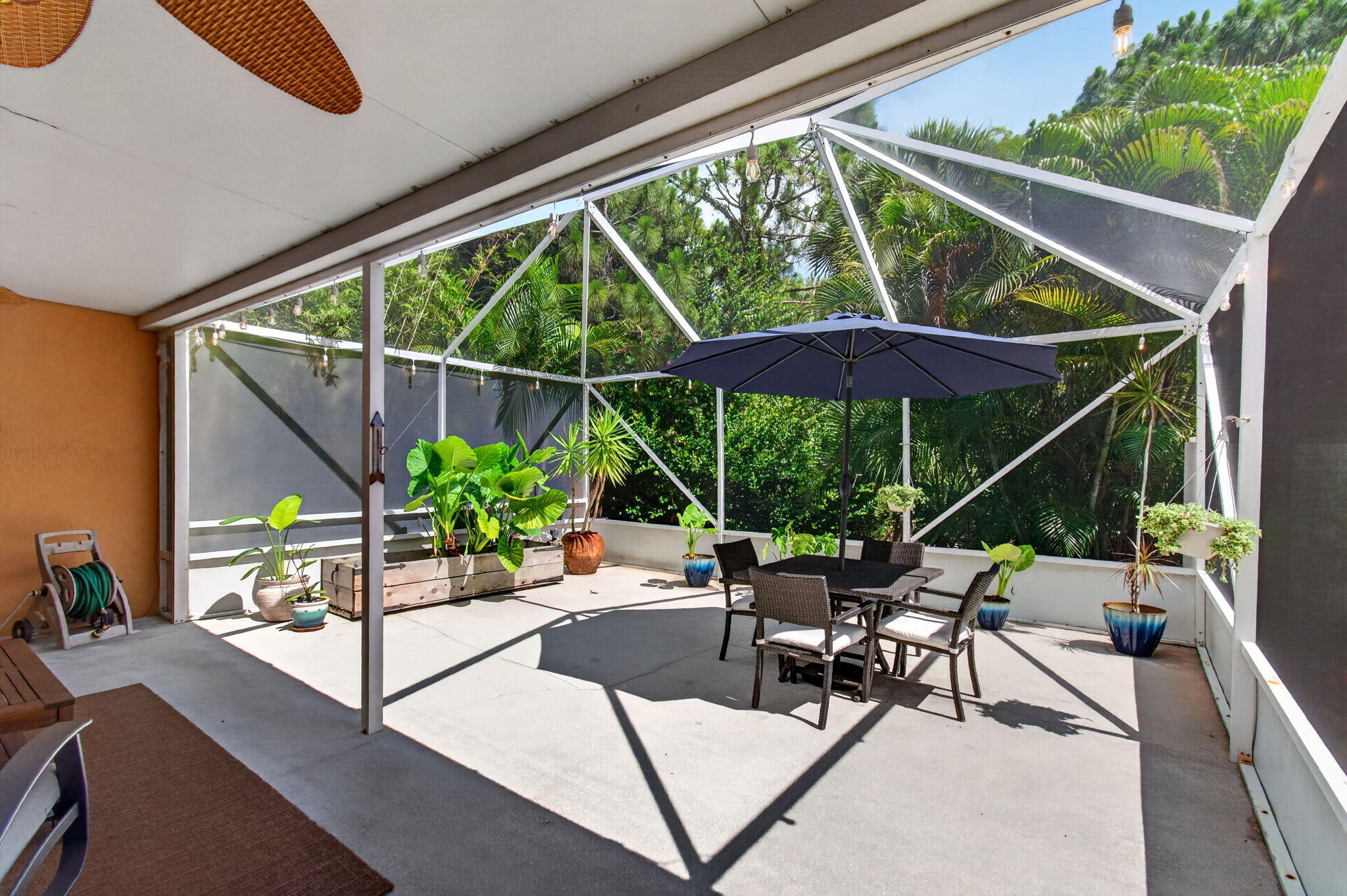 BOYNTON ESTATES 2 - Residential