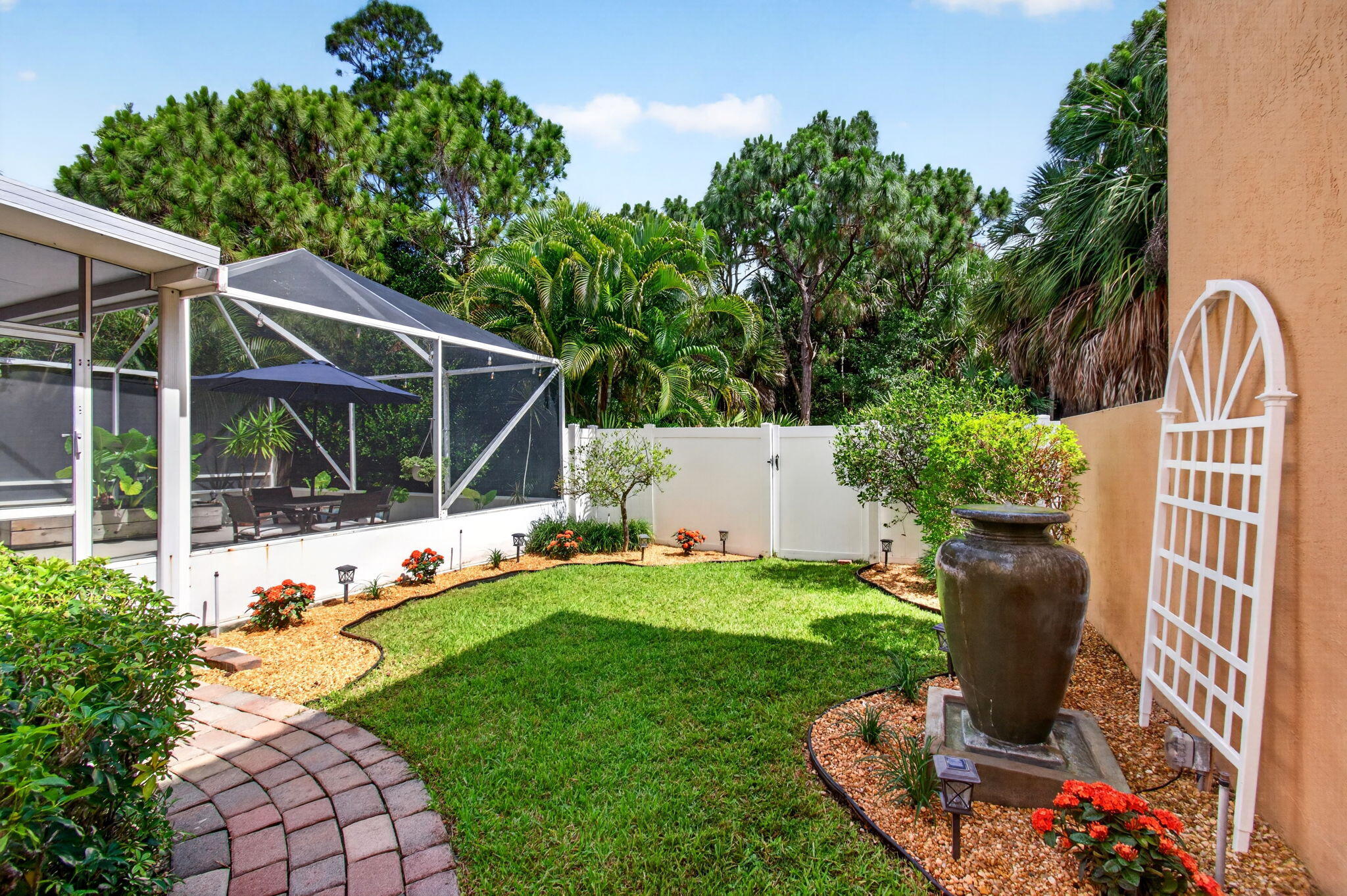 BOYNTON ESTATES 2 - Residential